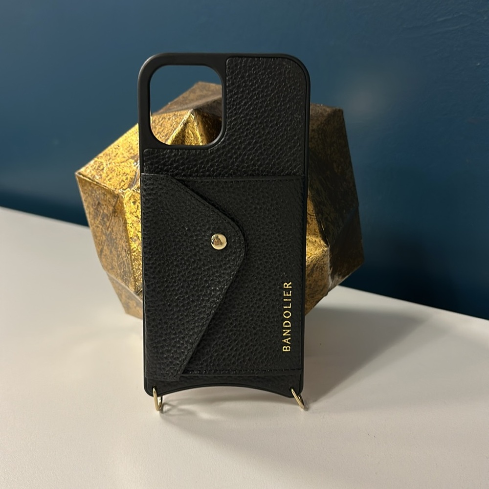Bandolier Charlotte Pebble Leather Phone Case